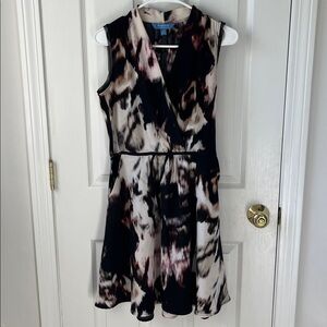 Abstract Sleeveless Dress
